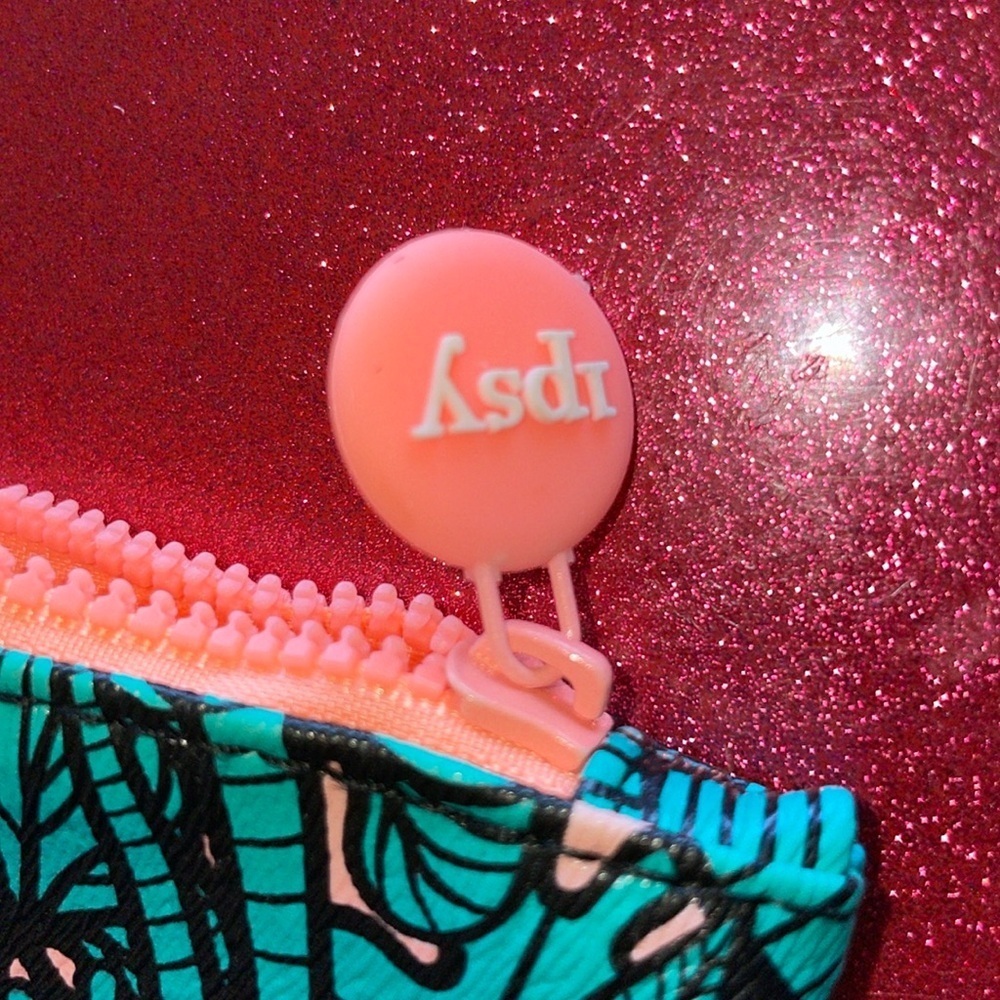 4/$10 Ipsy Glam Bag New Unused July 2019 TROPICAL Palm Teal Green Pink Zip Bag - Picture 2 of 6
